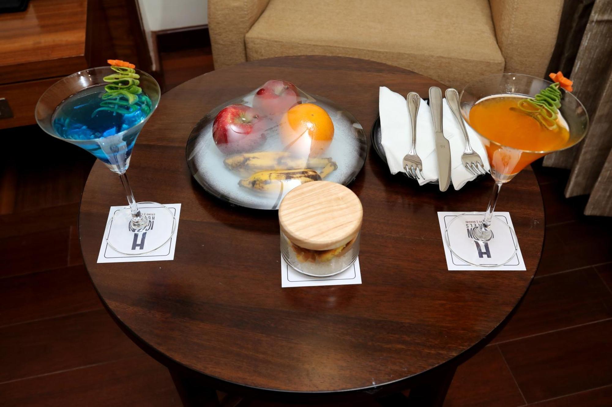 Icon Grand Hotel By Bhagini Bangalore Bagian luar foto